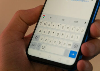 Cara Mengaktifkan Auto Correct atau Auto Text di Iphone dan Android