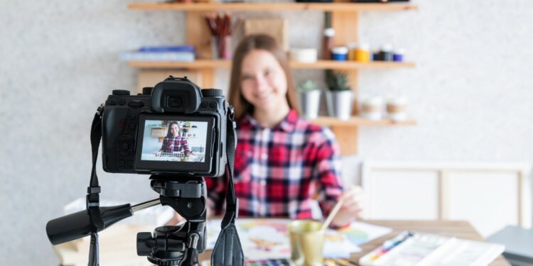 7 Kamera Vlog Murah Terbaik untuk Youtuber Pemula