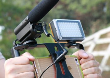 Mikrofon HP untuk Vlog