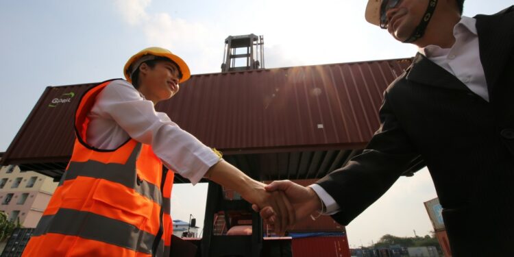 8 Langkah Awal Memulai Bisnis Ekspor