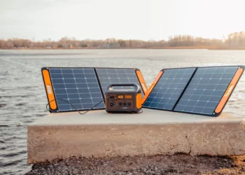 Gazebo Tenaga Surya Jackery: Solusi DIY Cerdas untuk Energi Portabel?