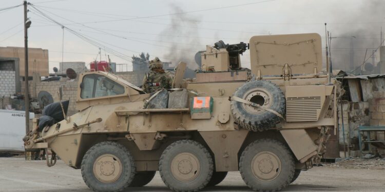 Trump Terjepit: Opsi Militer ke Iran Kian Terbatas, Potensi Eskalasi Jadi Ancaman Nyata