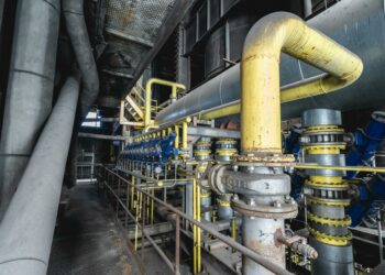 Sinyal Bahaya: Perlambatan Akhir Tahun Ancaman Nyata Bagi Sektor Pariwisata di Momen Idul Fitri