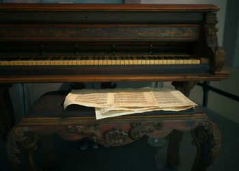 Di Balik Lirik Kelam: ‘Every Breath You Take’ yang Menghancurkan The Police