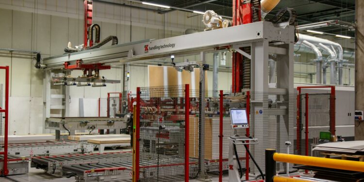 AI Laser Canggih: Freeform Raih Pendanaan $67 Juta untuk Revolusi Manufaktur