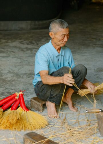 Koperasi: Pilar Ekonomi Bangsa atau Sekadar Retorika? Menelisik Dampak Makroekonomi