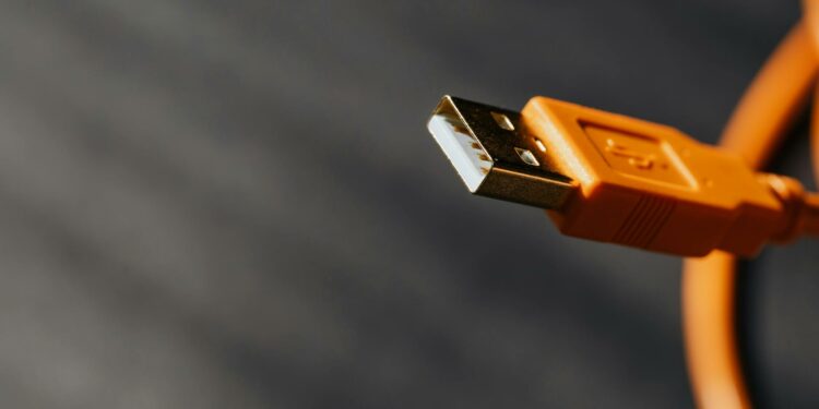 Revolusi Pengisian Daya: Kabel Anker USB-C Super Hemat Ini Bisa Charger Dua Gadget Sekaligus!