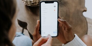 Pinterest Ungguli ChatGPT dalam Pencarian? Klaim Mengejutkan di Tengah Hasil Keuangan yang Melambat