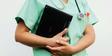 Revolusi Digital Kesehatan AS: Otomatisasi, AI, dan Interoperabilitas Hemat Triliunan di 2025