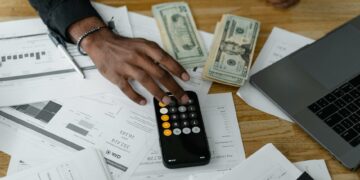 JPMorgan Tutup Rekening Donald Trump: Gema ‘Serangan 6 Januari’ Masih Bergema