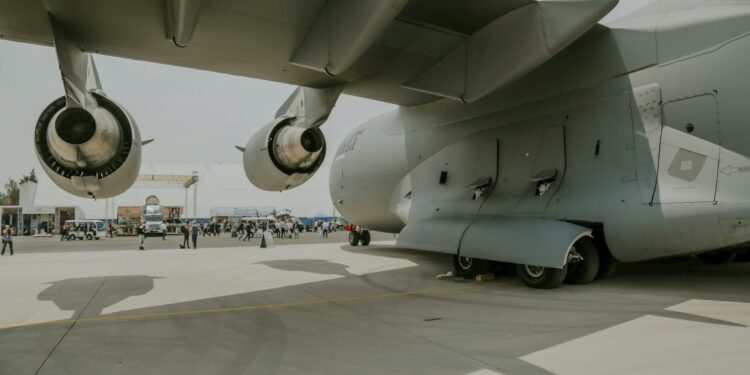 Defense Outlook Asia: Singapore Airshow Ungkap Ketidakpastian Regional & Ambisi Pertumbuhan