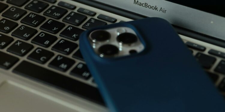 Revolusi MacBook: Apple Luncurkan M5, Hadirkan Performa Canggih untuk Air dan Pro