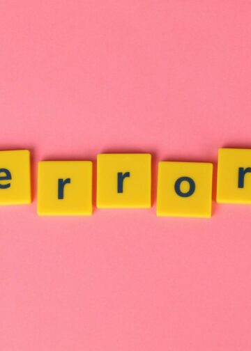 Kesalahan Data: Judul Asli dan Informasi Berita Mentah Tidak Sesuai