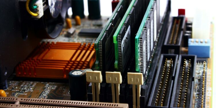 Perisai Kuantum untuk Blockchain: SEALSQ Meluncurkan Kriptografi Pasca-Kuantum di Ujung Tombak