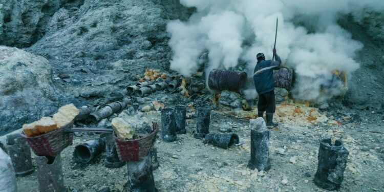 AI Revolusioner: Bukan Software, Tapi Sumber Daya Fisik yang Akan Mendominasi Pasar