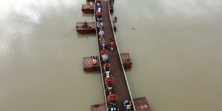 Arus Investasi ke Pasar Berkembang Melambat Signifikan di Februari