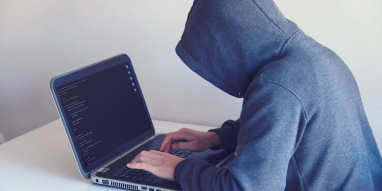 Serangan Hacker Pro-Iran Lumpuhkan Ribuan Perangkat Karyawan Stryker, Perusahaan Lakukan Pemulihan Sistem