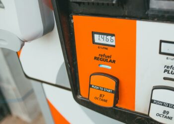 Ancaman Kenaikan Harga BBM: Subsidi Energi di Ambang Batas Anggaran