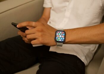 Revolusi Catatan Digital: Vocalbeats.AI Hadirkan Kecerdasan Buatan di Pergelangan Tangan Anda Melalui Apple Watch