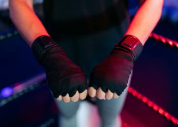 Teknologi di Lapangan Hijau: Solusi atau Sumber Kontroversi Baru?