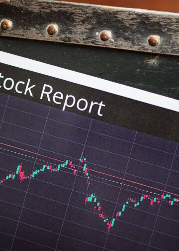 Kebangkitan Pasar Saham Jepang: Bukan Sekadar Hype AI, Ini Kisah Nyata di Baliknya