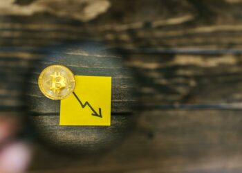 Badai Kripto Menerpa: Coinbase Terjebak Kerugian Kuartalan Kedua di Tengah Lesunya Pasar