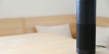 Era Baru Interaksi AI: OpenAI Hadirkan Kecerdasan Vokal Mutakhir di API