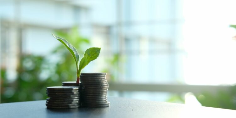 ROMA Green Finance: Menggali Potensi Investasi Hijau dengan Kekuatan AI dan Komputasi Super