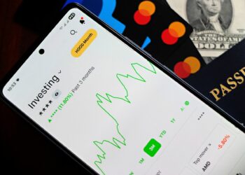 Klarifikasi Editor: Berita Penting Bankir Teknologi Raymond James Belum Tersedia untuk Penulisan Ulang