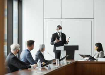 Uni Eropa Perketat Cengkeraman pada AI: Badan Keamanan Siber Bertemu Anthropic untuk Keamanan Digital