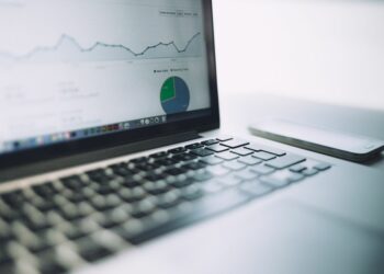 Sinergi Inovatif Bipsync dan AlphaSense: Memaksimalkan Pengetahuan Institusional dalam Intelijen Pasar