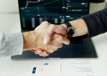 Perpetuals.com Batalkan Akuisisi Firma Kripto Afiliasi Trump: Sebuah Refleksi Dinamika Politik dan Pasar Digital